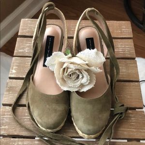 Steve Madden olive green  espadrille wedges